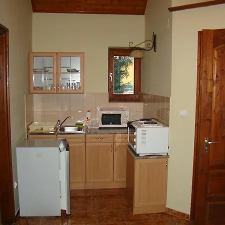 Vadasz Panzio Maison d'hôtes *